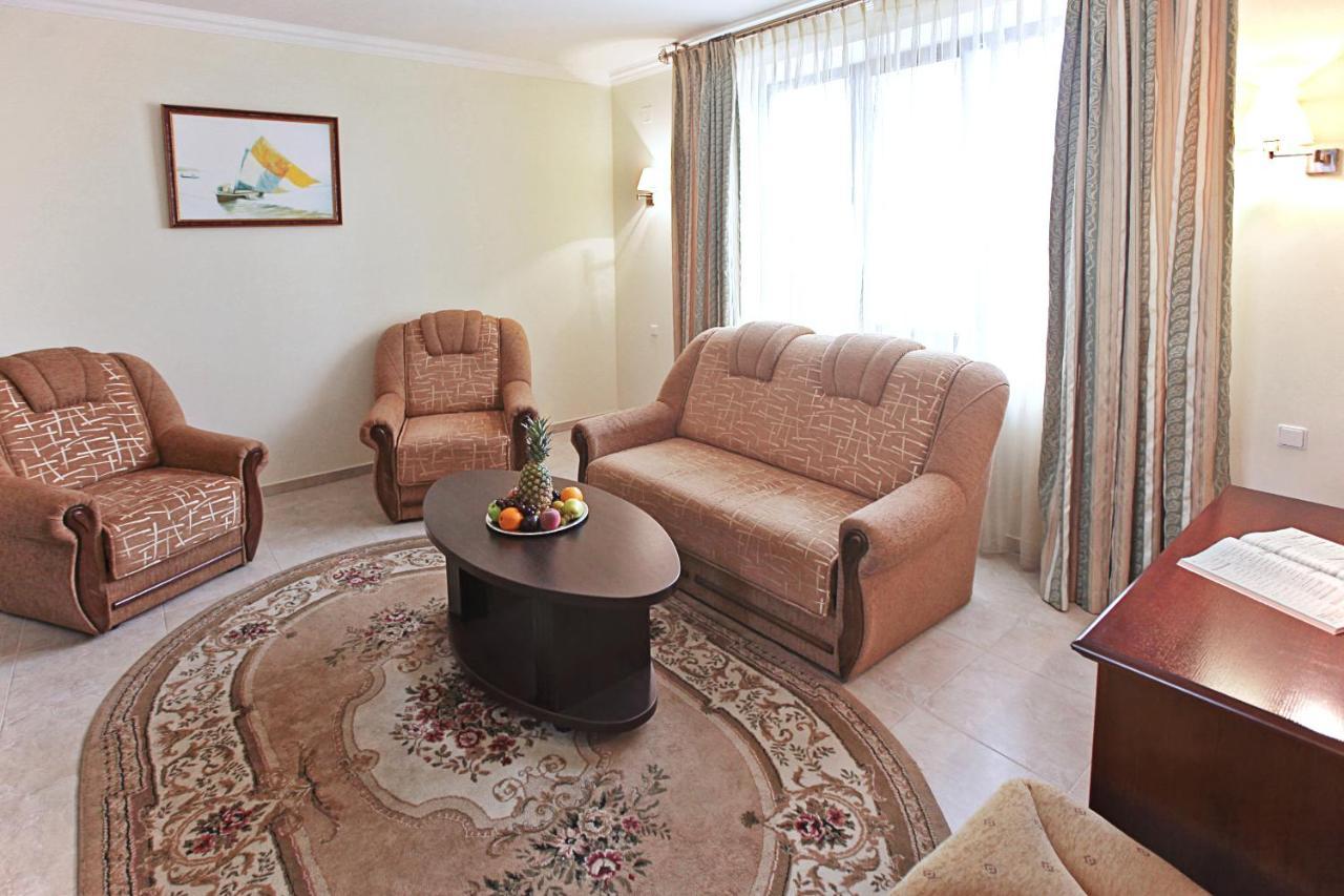 Гранде Петтине Hotel Odessa Luaran gambar